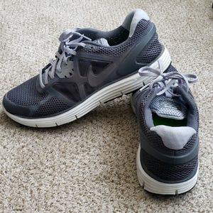 Mens Size 11 Grey Nike Lunarlon Sneakers